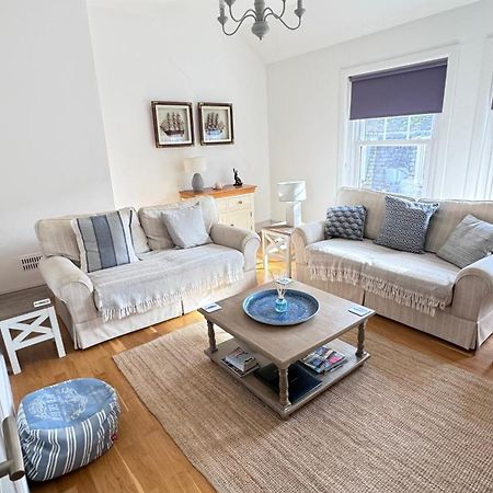 Harbour Retreat Padstow - Entire Apartment In The Beautiful Old Town Of Padstow Harbour المظهر الخارجي الصورة