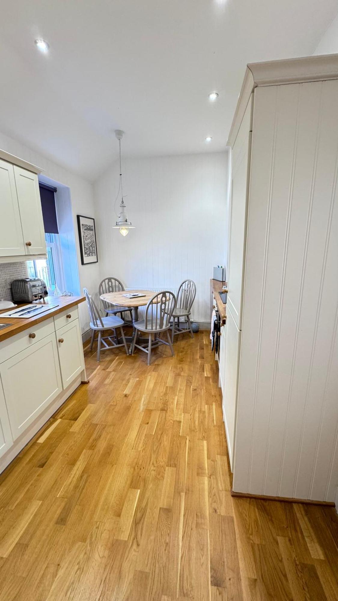 Harbour Retreat Padstow - Entire Apartment In The Beautiful Old Town Of Padstow Harbour المظهر الخارجي الصورة
